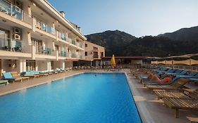 Meric Hotel